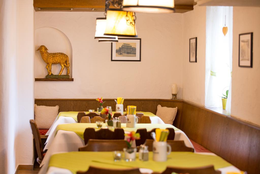 Gasthof Zum Lamm Garmisch-Partenkirchen Exterior foto